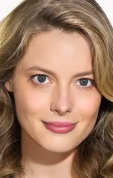 Гиллиан Джейкобс