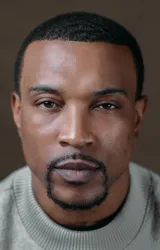 Эшли Уолтерс